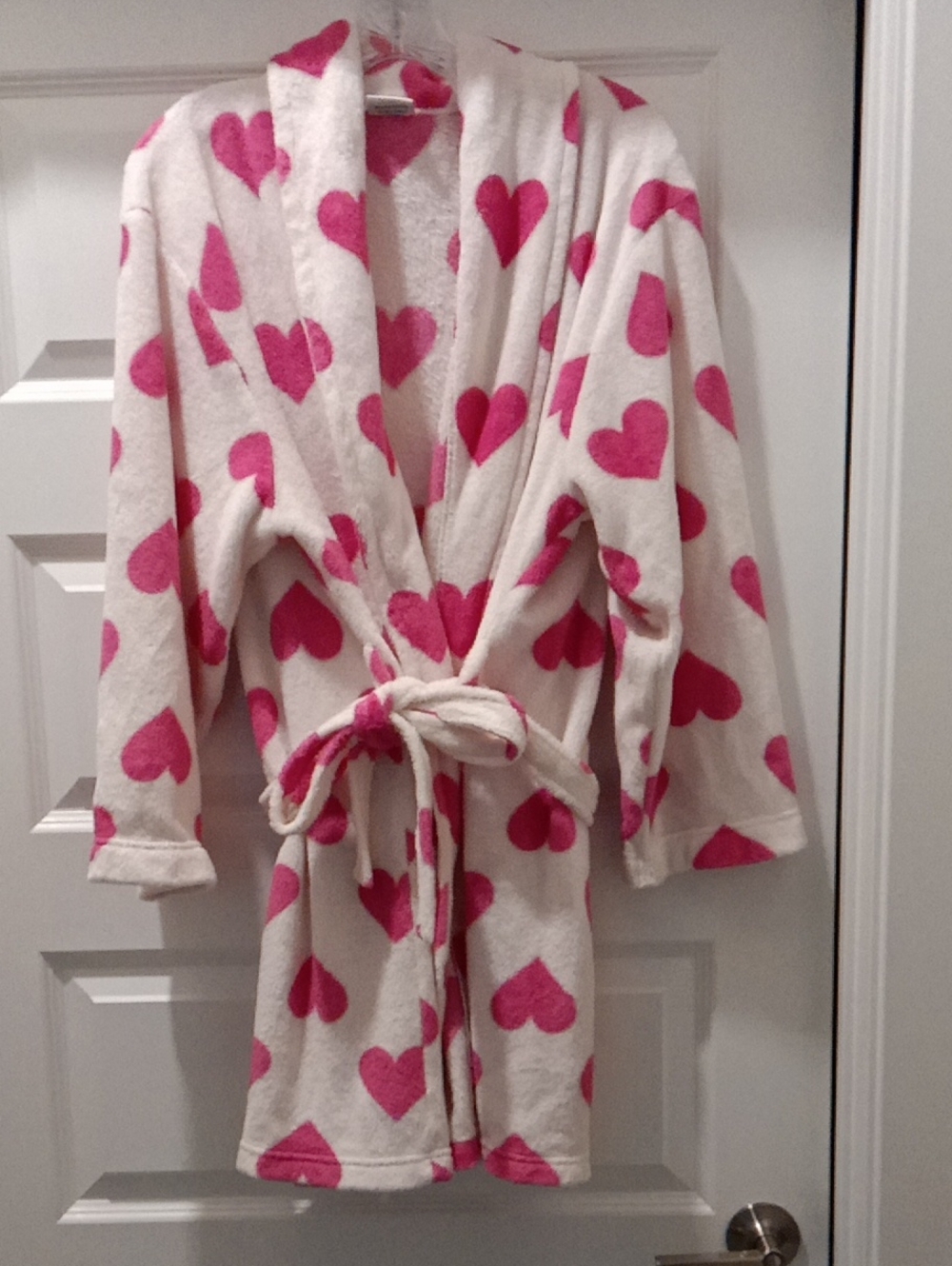 NEW Plush Heart Robe - White with Pink Hearts